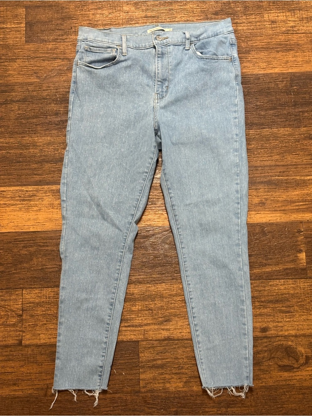 Levi's Light Blue Skinny High-Rise Jeans